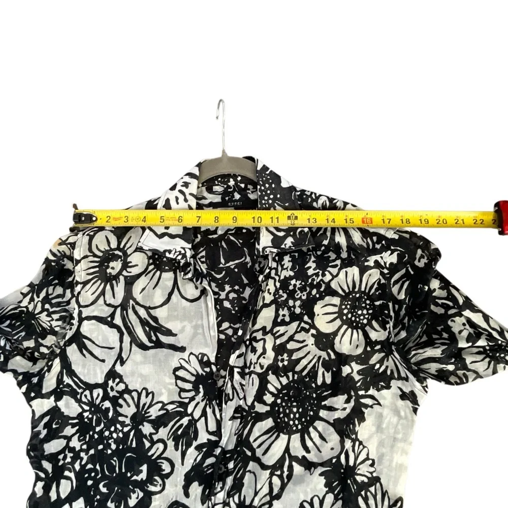 Gucci Monochrome Floral Shirt - Picture 13 of 14